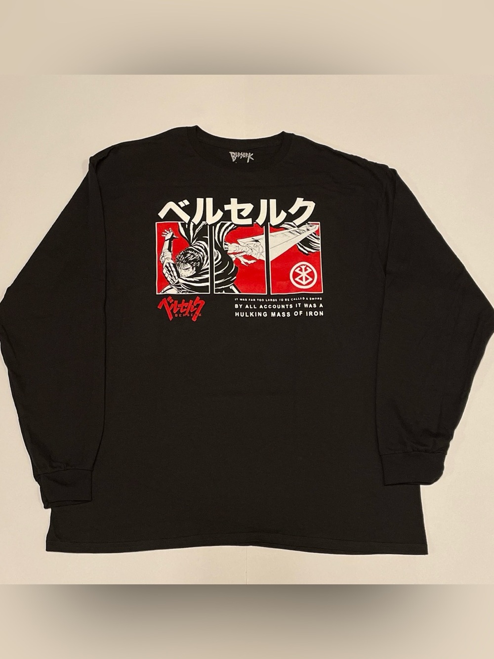 BERERK GUTS BLACK SWORDSWMAN GRAPHIC LONG SLEEVE T SHIRT (XL)